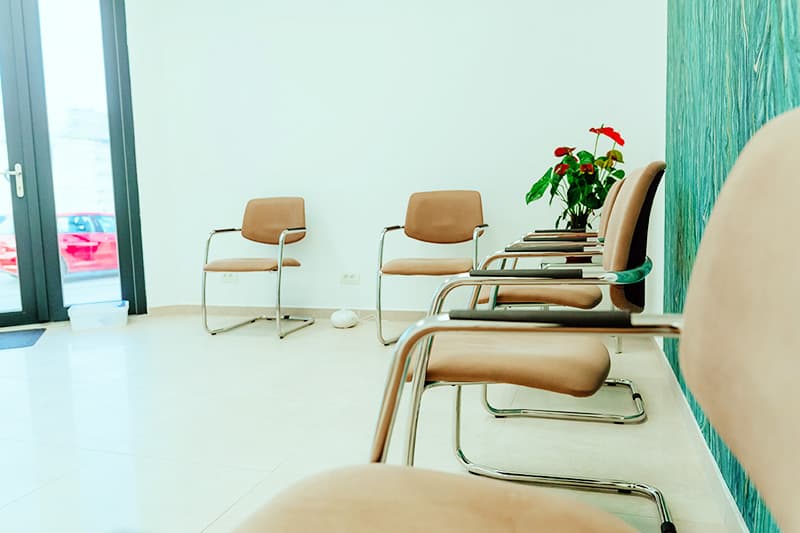 Sala de așteptare Clinica Dr. Stoica